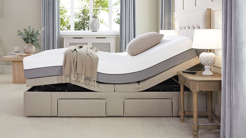 Emerald Motion Divan