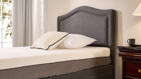 Pearl Motion Divan
